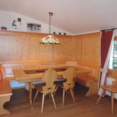 Canossa Apartament *